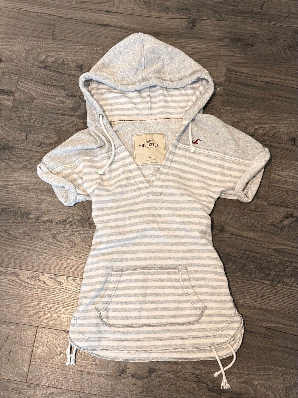 Hollister Light Gray & White Striped Short Sleeve Hoodie